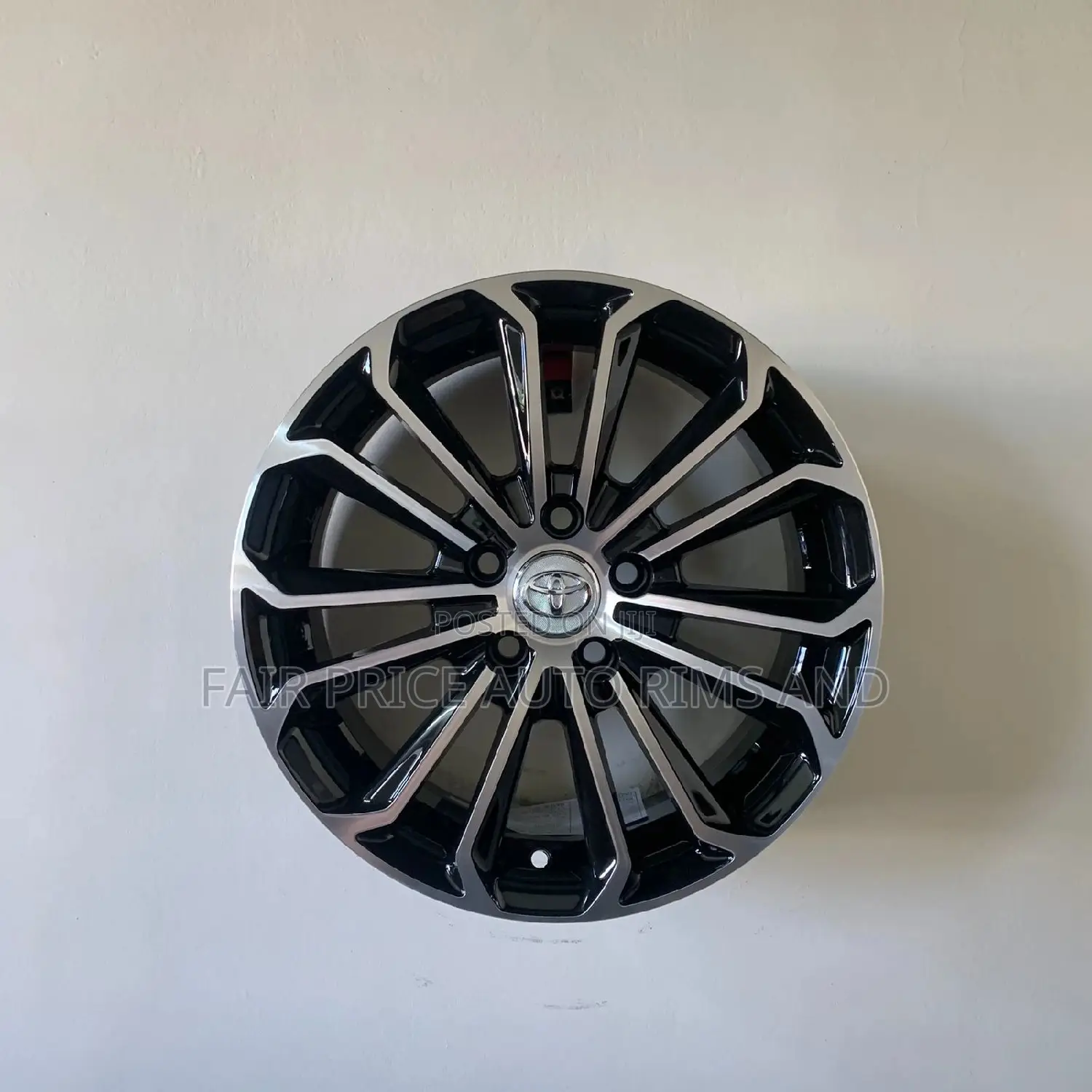 Rims Size 15 Normal Both Black Silver and Sporky