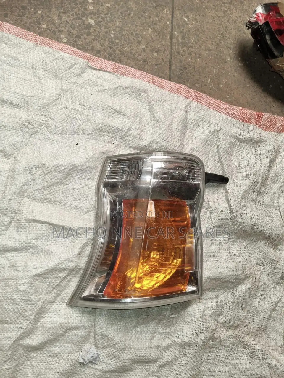 Nissan Caravan Cornerlight