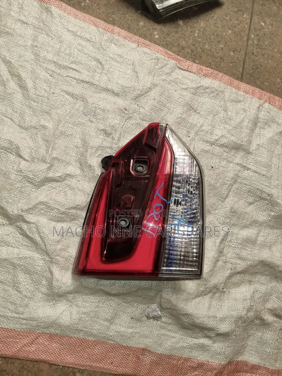 Subaru Forester SK 2019 Bootlight