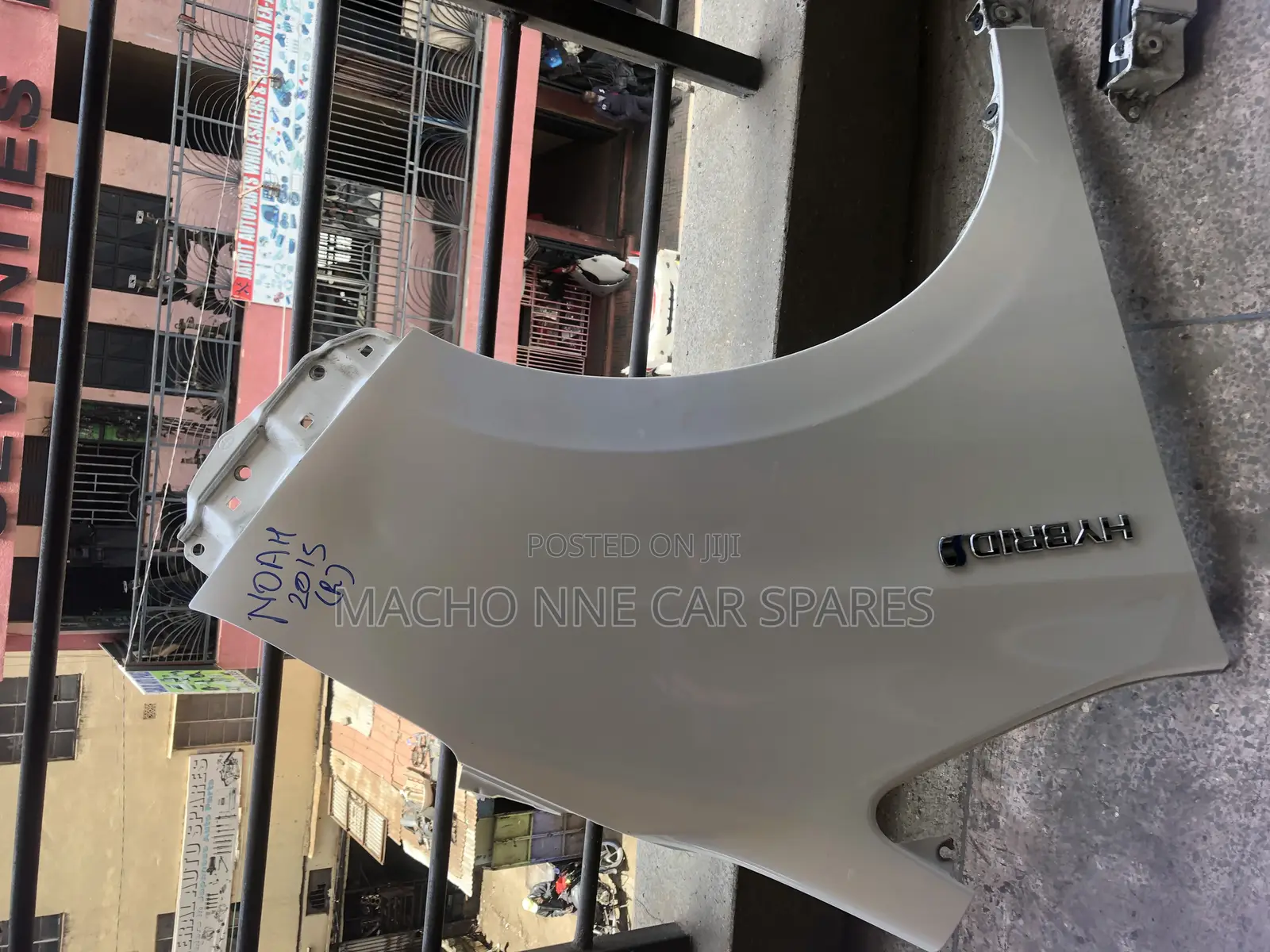 Toyota Noah 2015 Fender