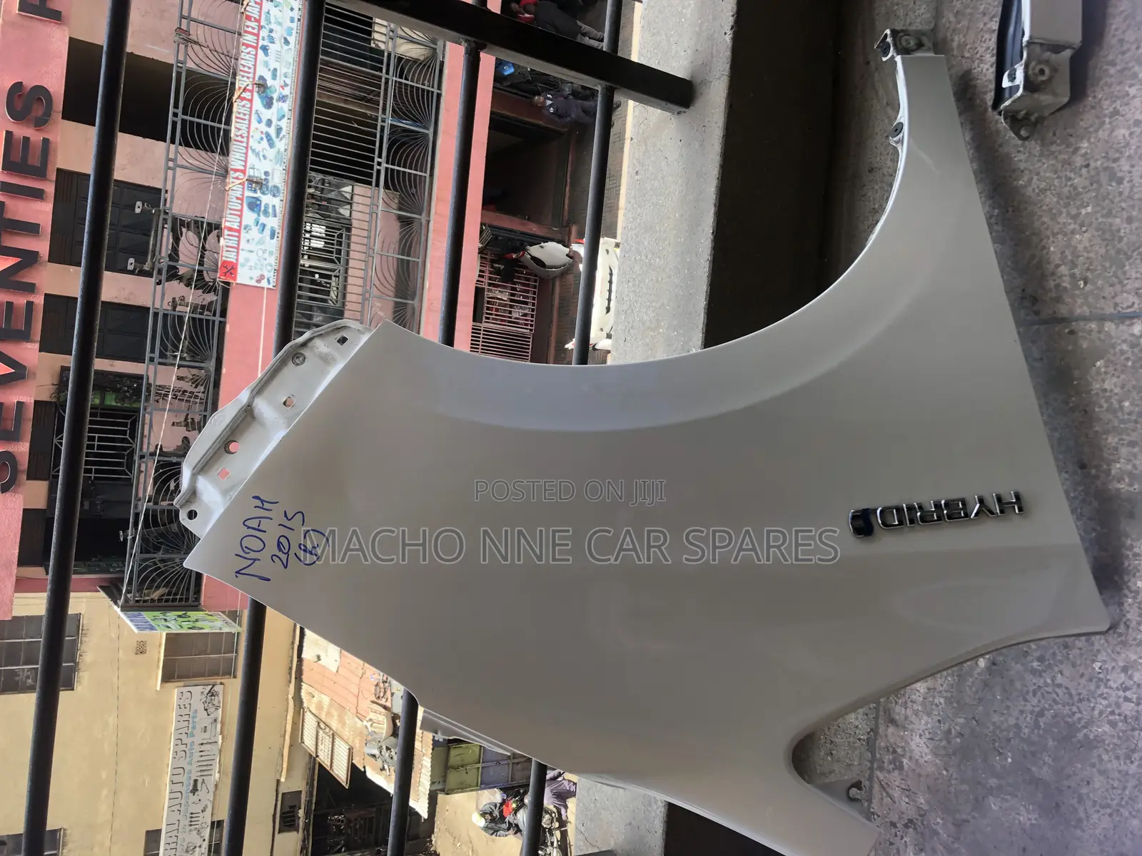 Toyota Noah 2015 Fender