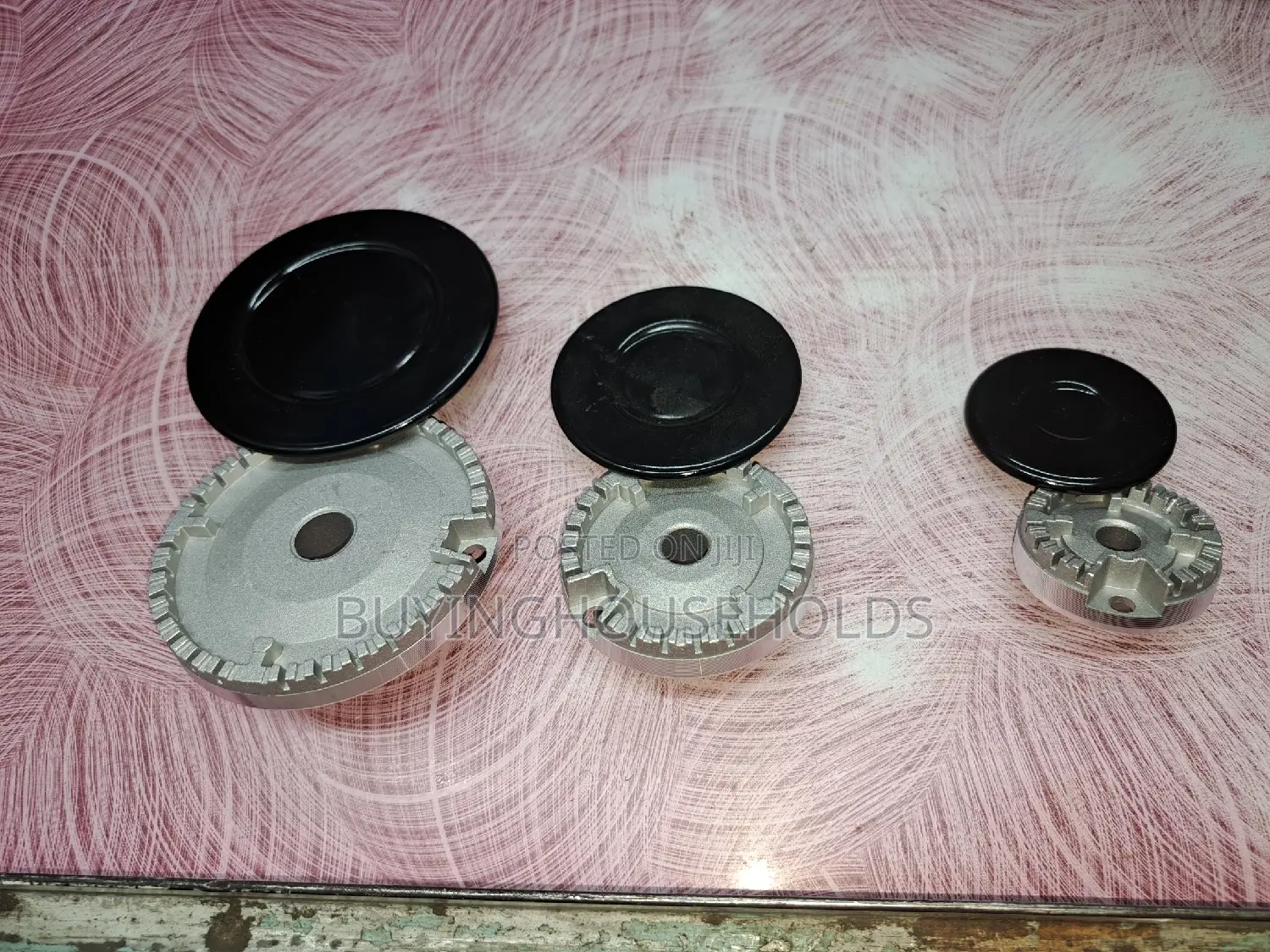 Metallic Round Cooker Covers
