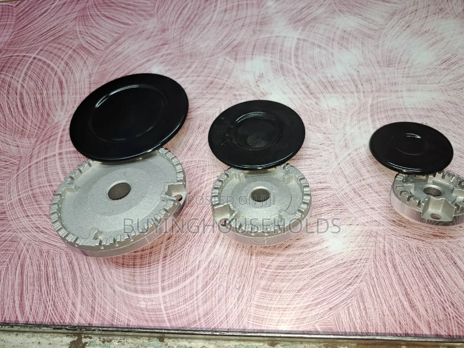Metallic Round Cooker Covers