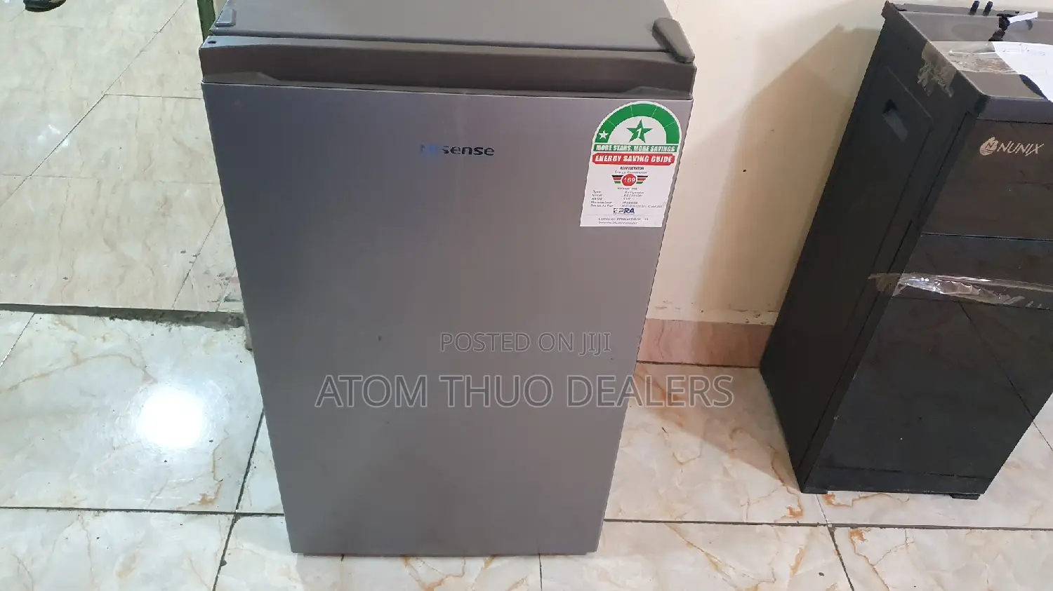 Hisense Single Door 90 Lt / Liters Fridge / Refrigerator