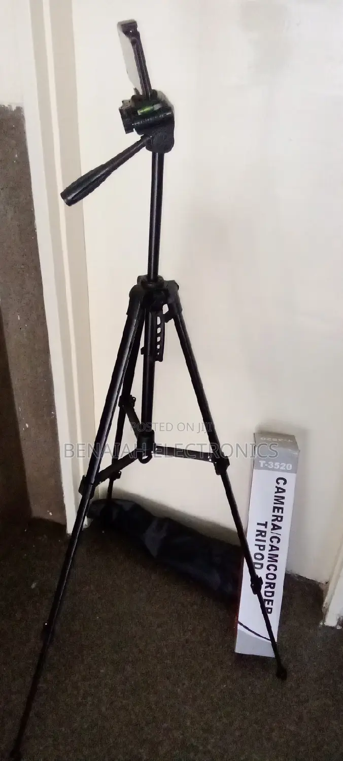 Stable ,Non Slip Wt-3520 Camera /Camcorder Tripod Stand