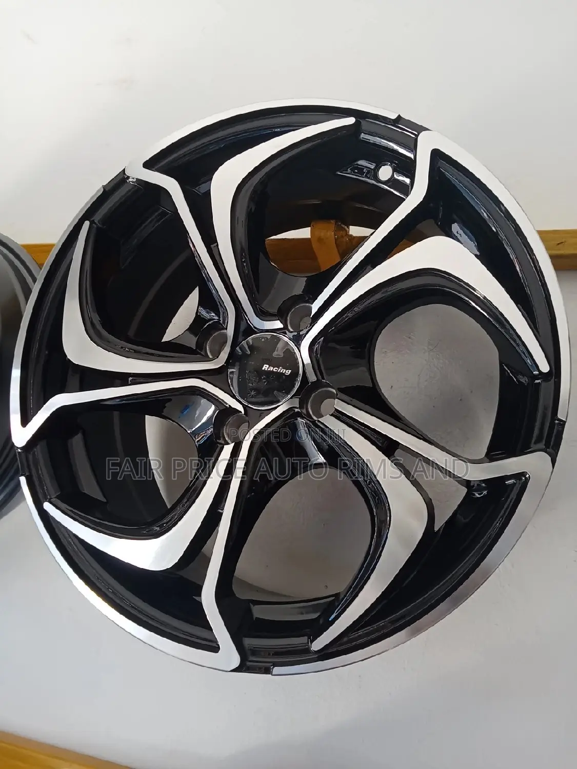 Multy Sporks Size 15 Normal Black Silvery Rims