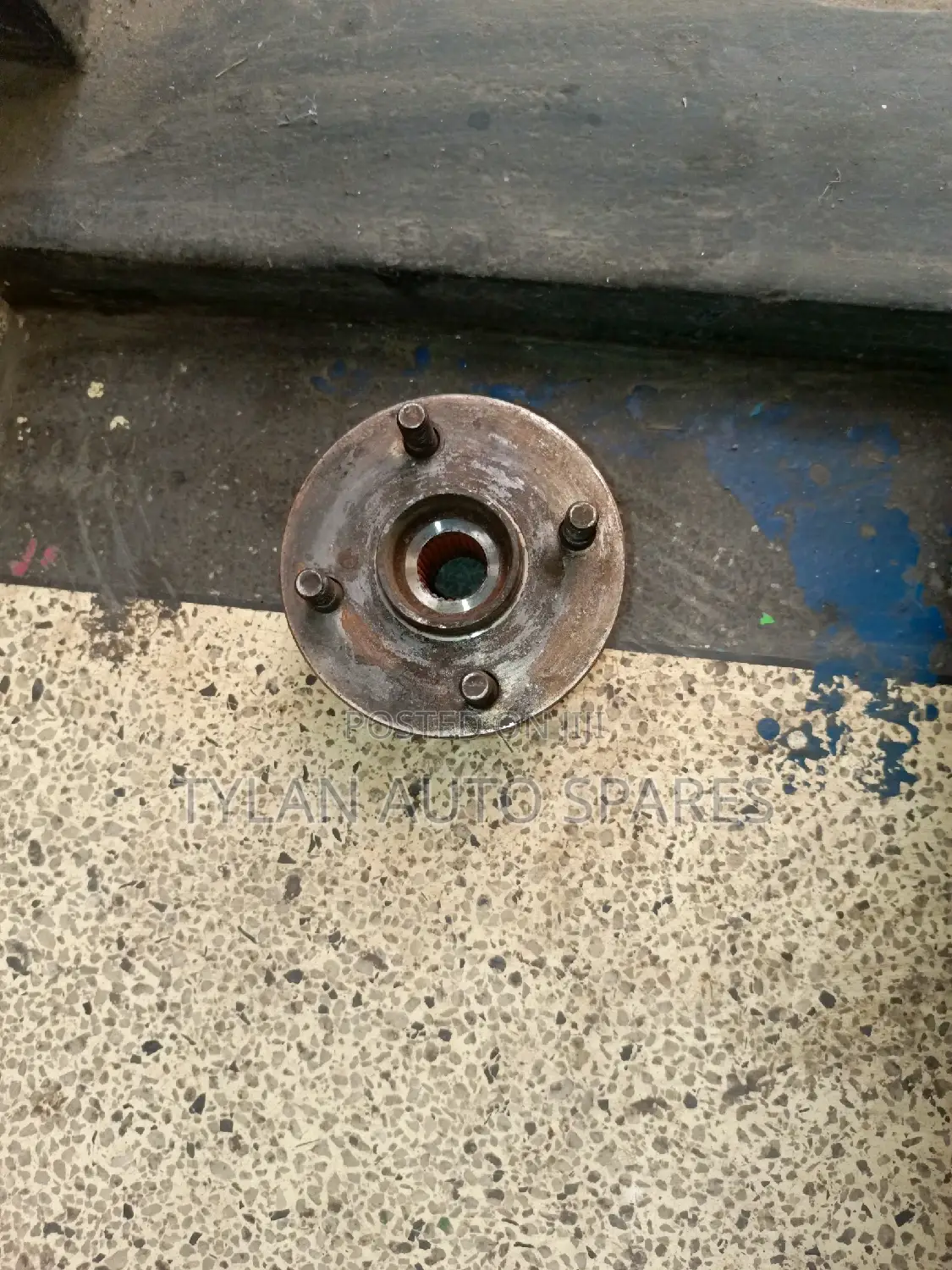 Rear Hub 4 Wheel Drive NZE