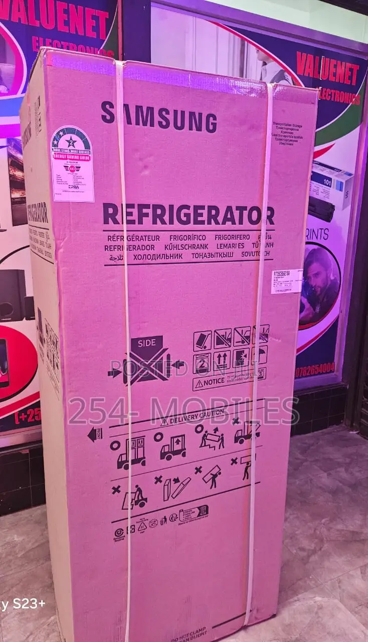 Samsung RT35CB56218A Top Mount Freezer, 348L - White Navy