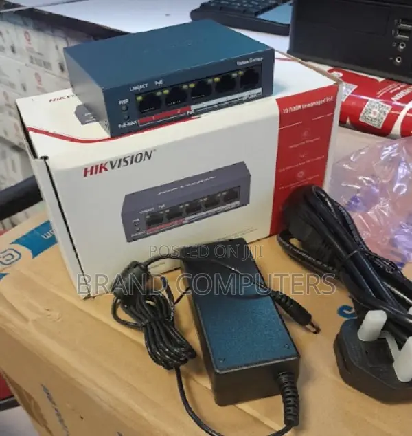 Hikvision DS-3E0105P-EM(B) 4port Poe Switch New