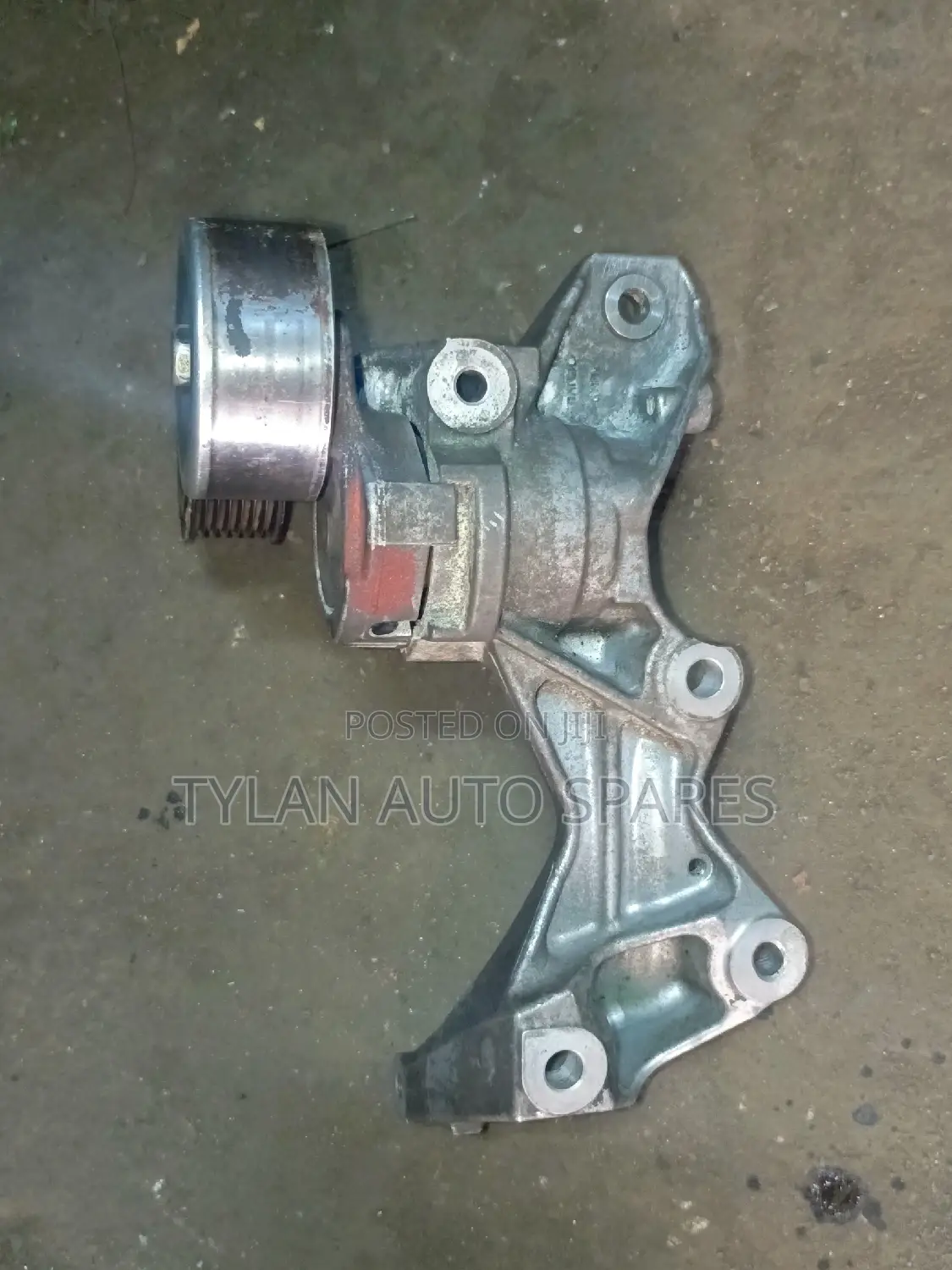 HR12 Fanbelt Tensioner