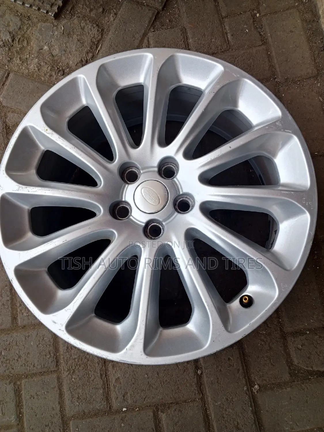 Range Rover Original Rims Size 20 Inch Set