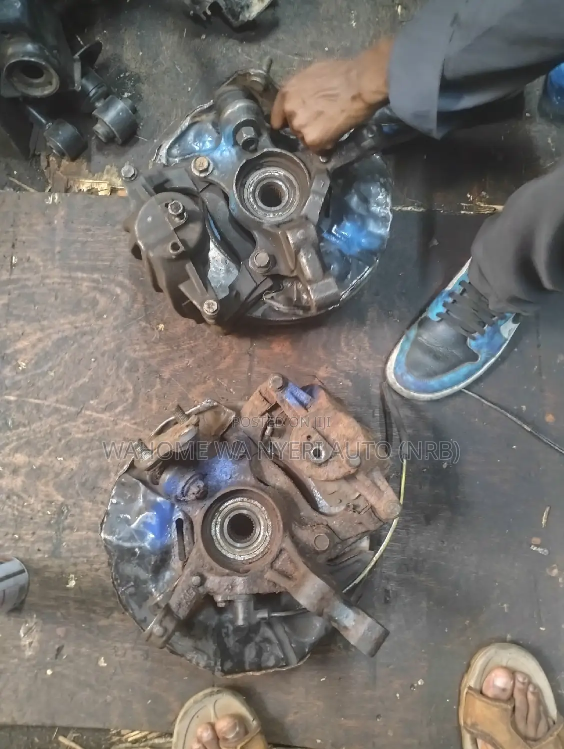 Complete Hub for Avensis