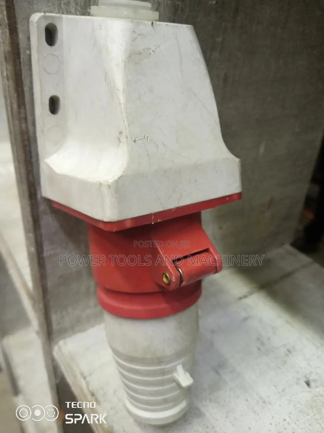 Industrial Socket