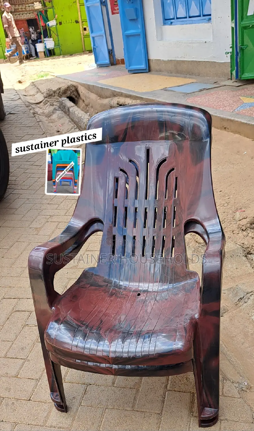 Highback Plastic Chairs