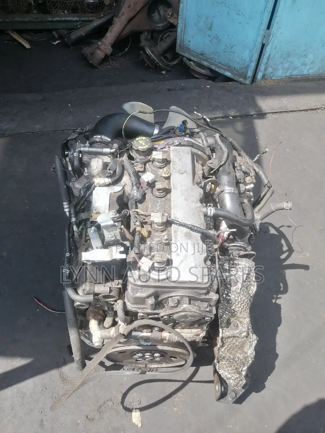 Nissan Vanette RF8 Complete Engine