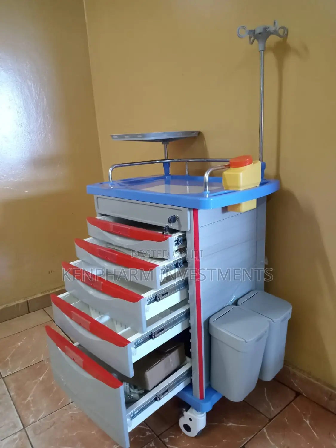 Crash Cart Hospital Trolley