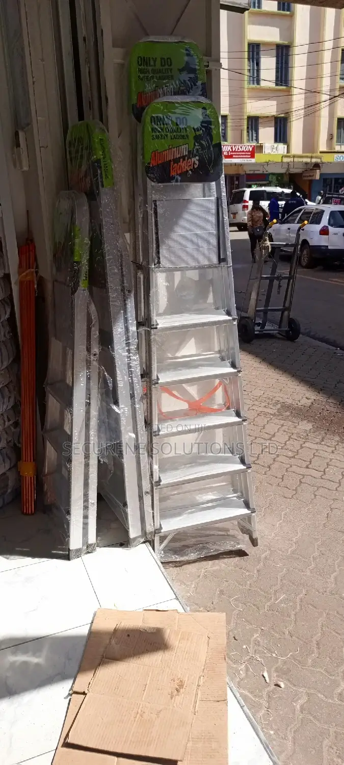 Aluminium a Type House Hold Ladders Painters