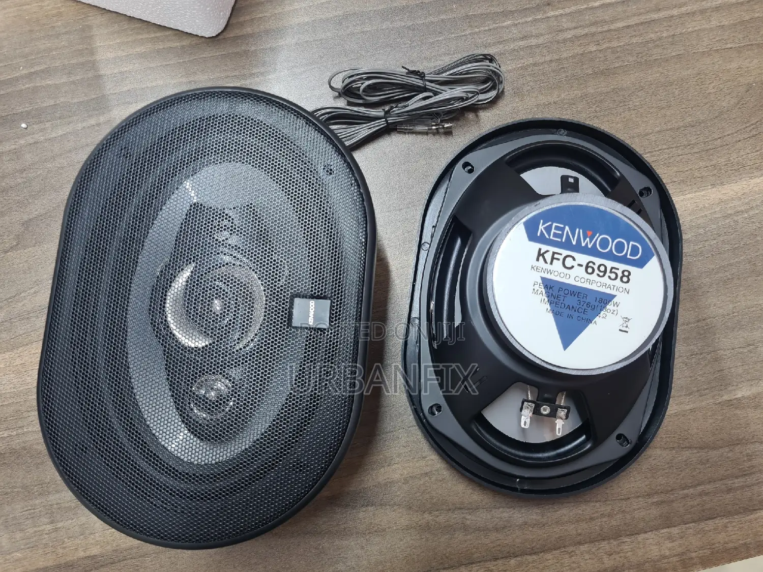 Kenwood 1800 Watts Powerful Oval Midrange Speakers