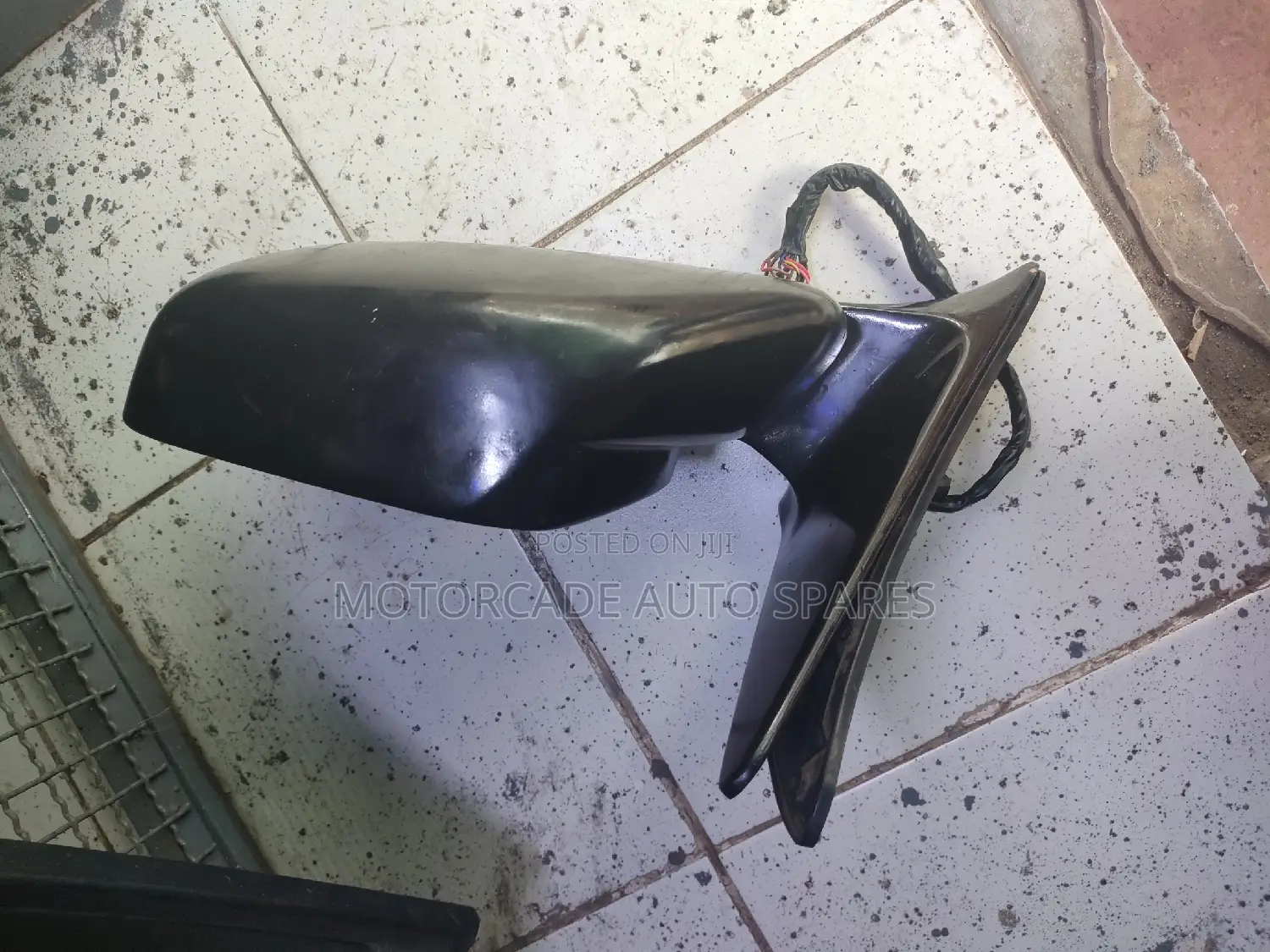 Side Mirror 100 Series V8