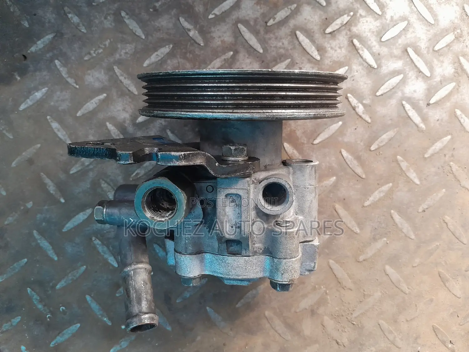 Nissan Sunny B13 GA15 Power Steering Pump