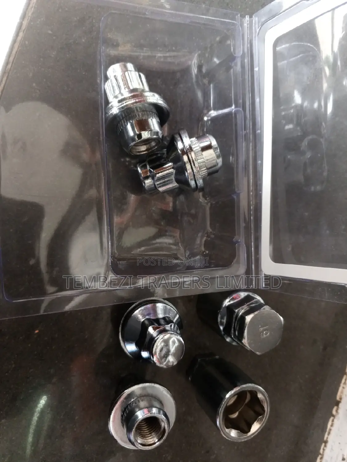 Land Cruiser Lock Nuts With Washer