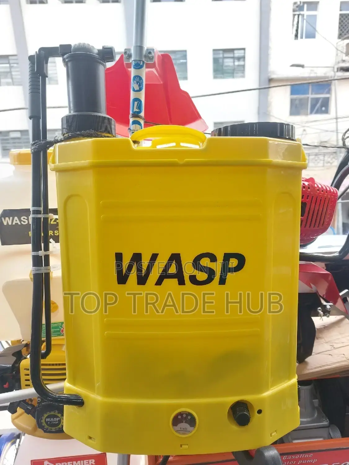 Wasp Automatic Battery Knapsack Sprayer