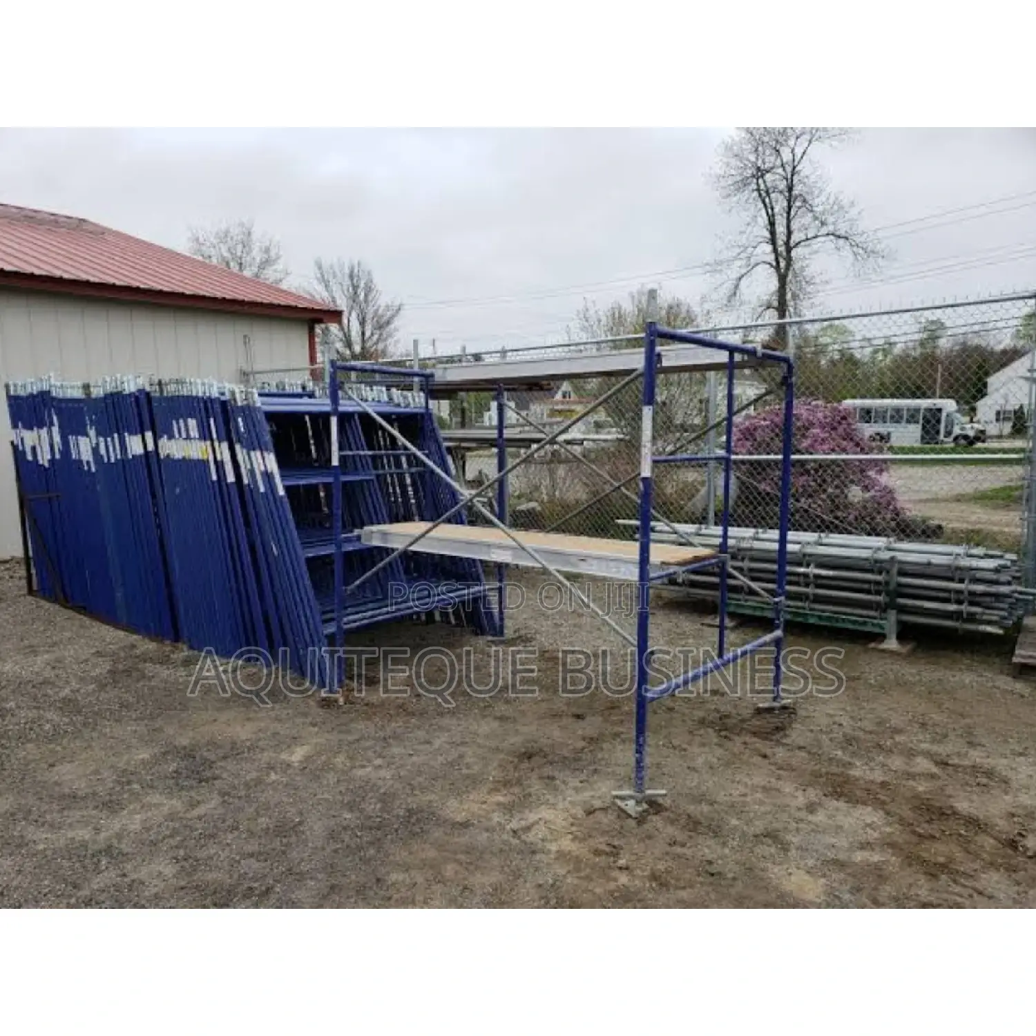 Construction Scaffolding Ladders. Heavy Duty