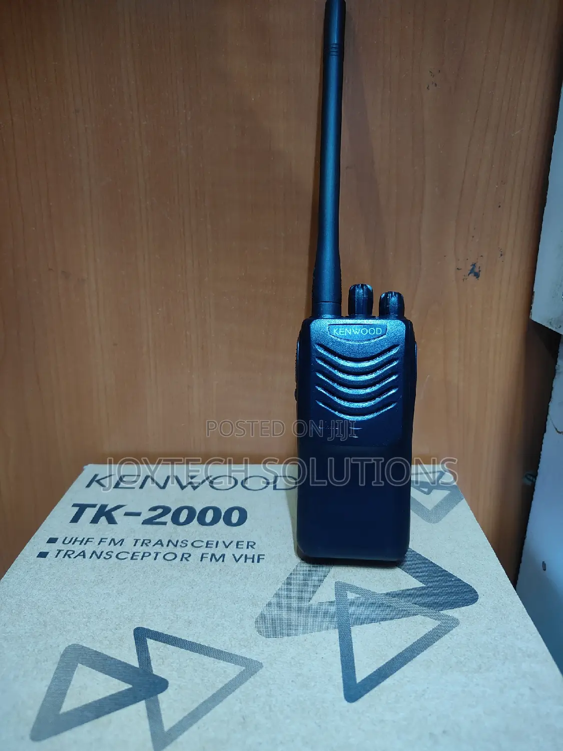 Kenwood VHF Walkie Talkie Radio Call ( TK 2000)