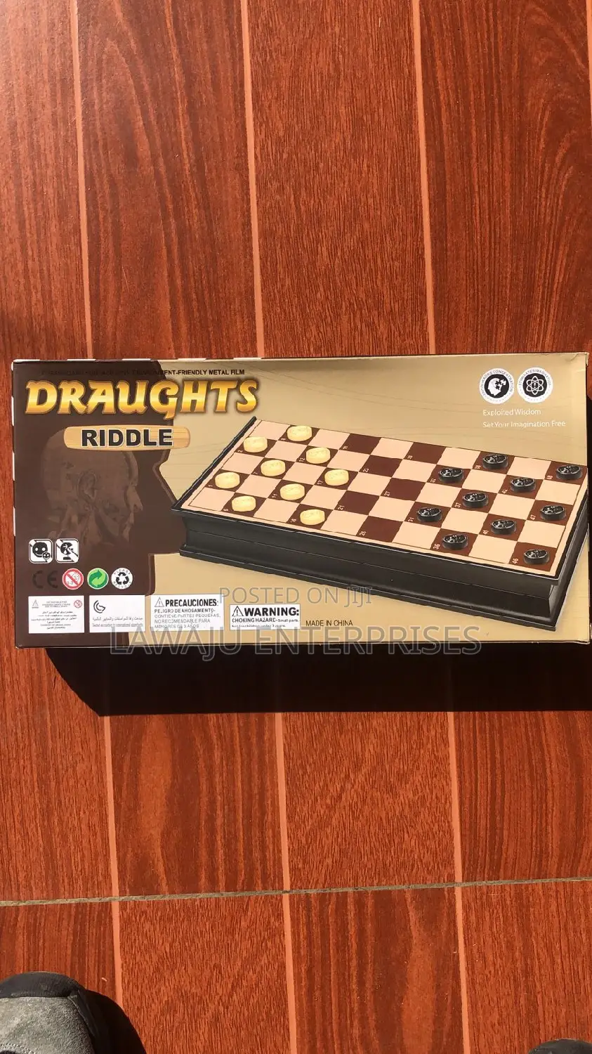 Magnetic Draughts/Checkers Board Game