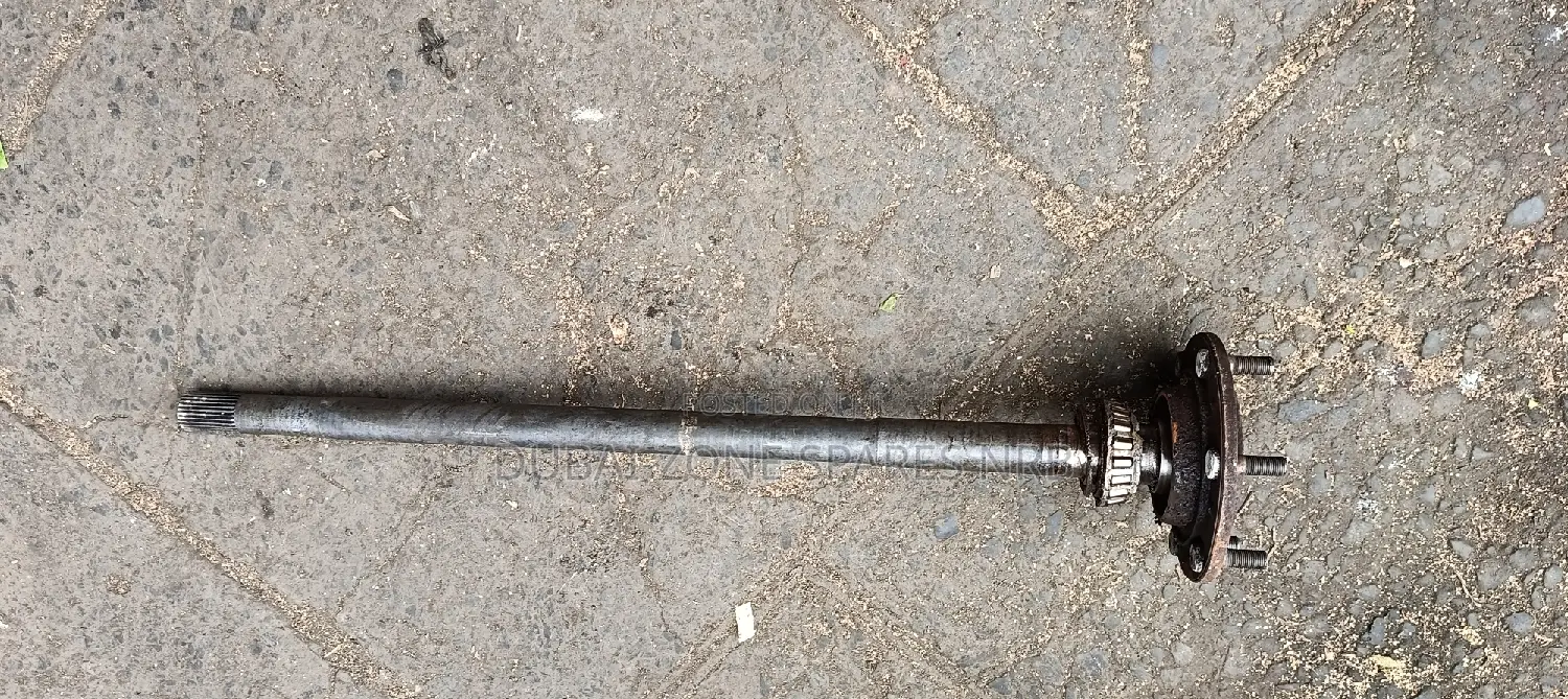 Rear Axle Nissan Td27,Sahara,Hardbody 2-Wheel Available.