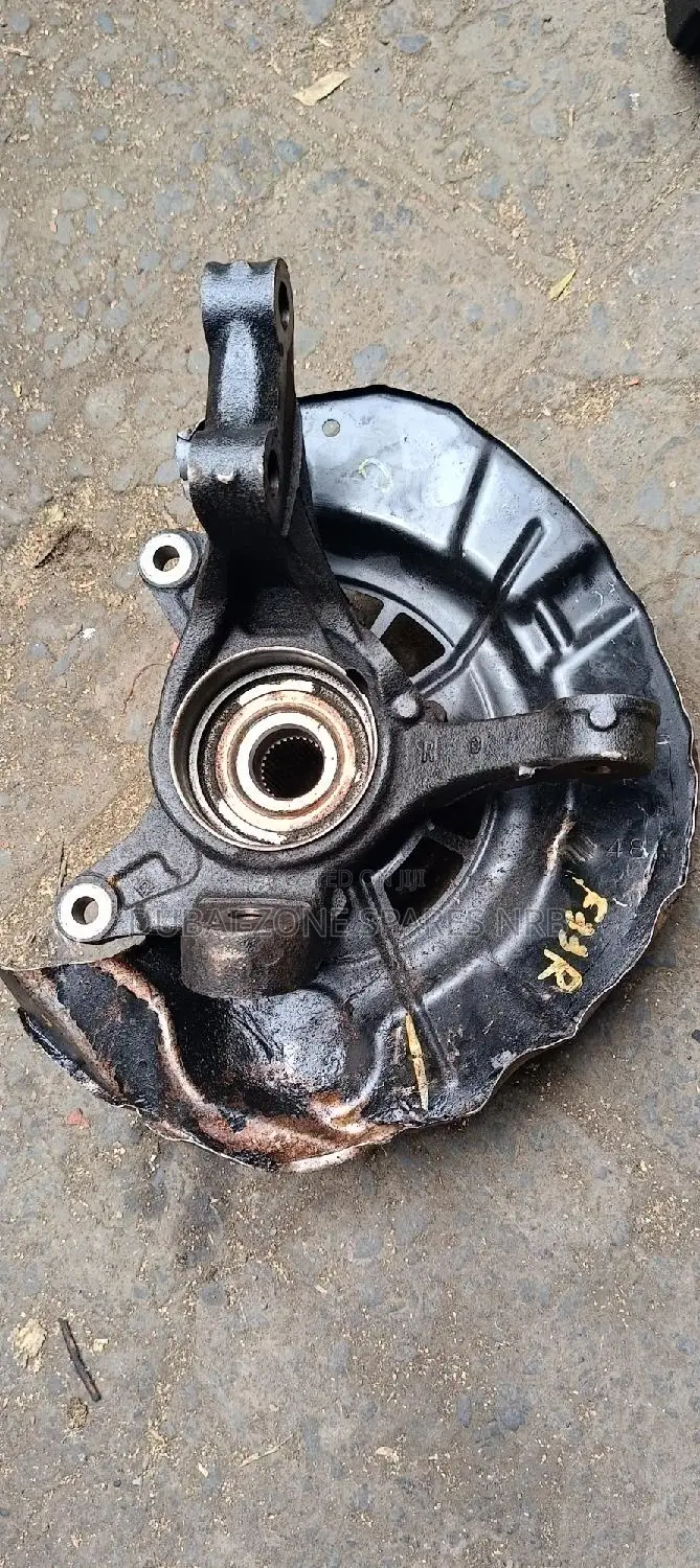 Harrier,Lexus,Kluger2013 Front Wheel Hub 30-Spines Available