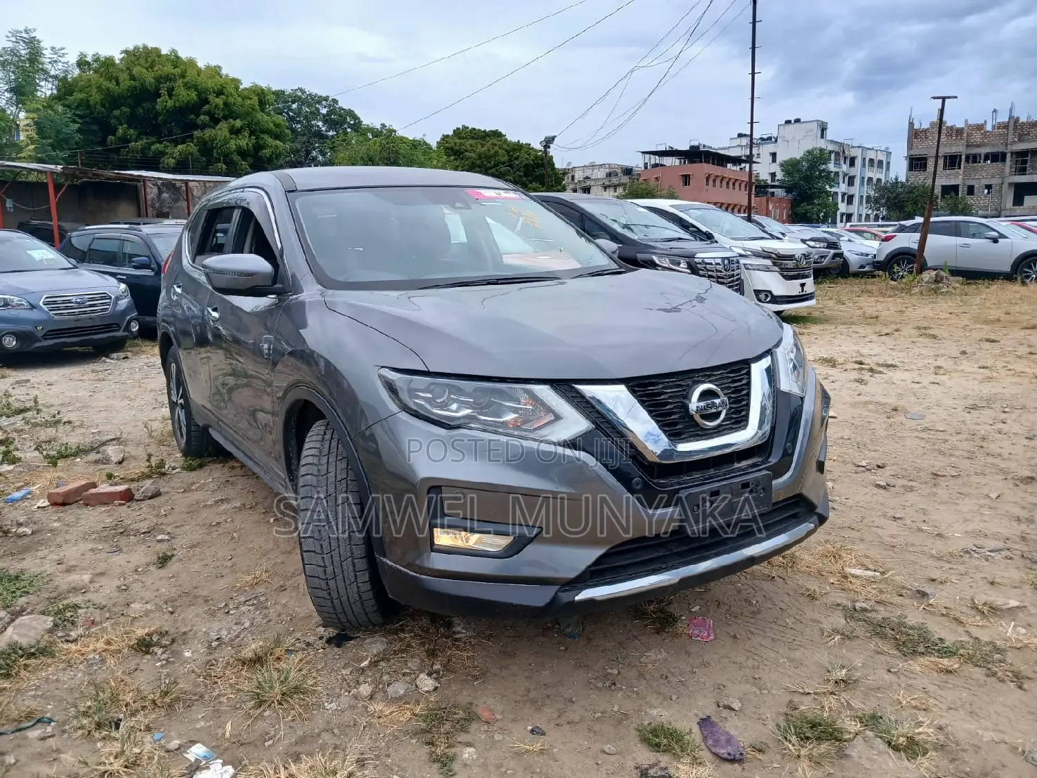 Nissan X-Trail 2.0 Petrol FWD 2016 Gray