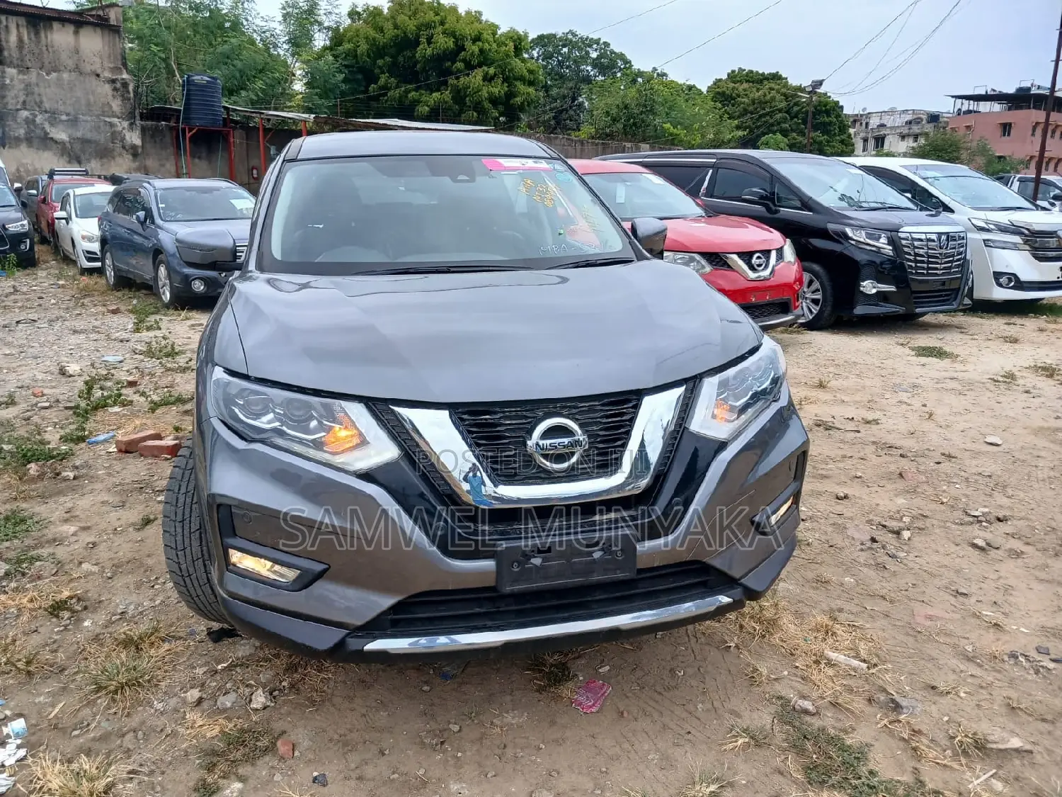 Nissan X-Trail 2.0 Petrol FWD 2016 Gray