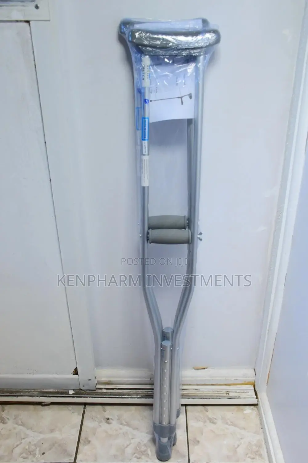 Under-Arm Crutches . Pair