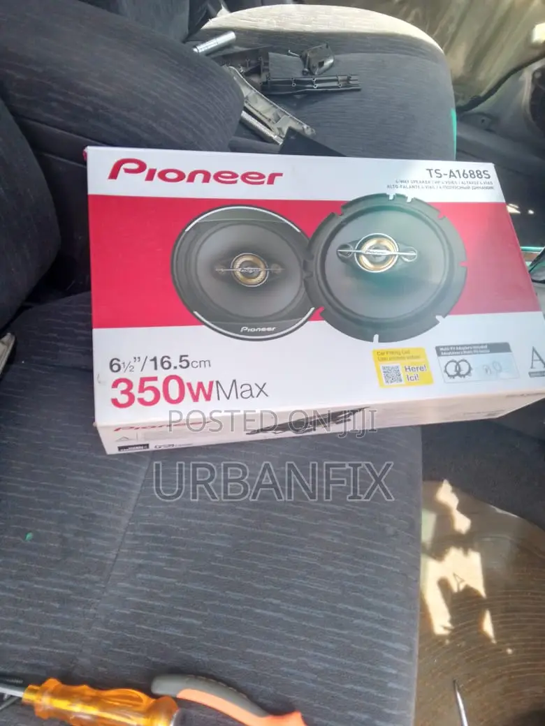Pioneer 350 Watts Ts-A1688s Door Speakers With Spacers