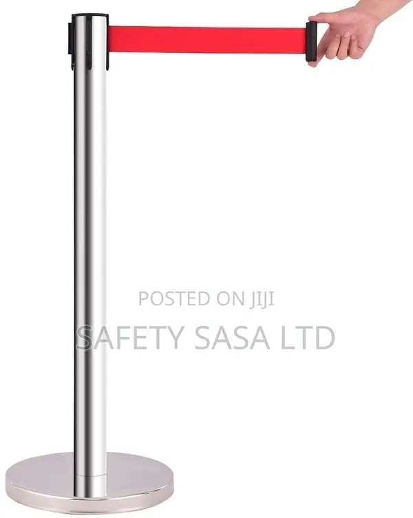 Stainless Steel Crowd Control Stanchions With 2m Retractable