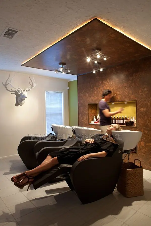Modern Nail Spa Salon Beauty Parlour Design