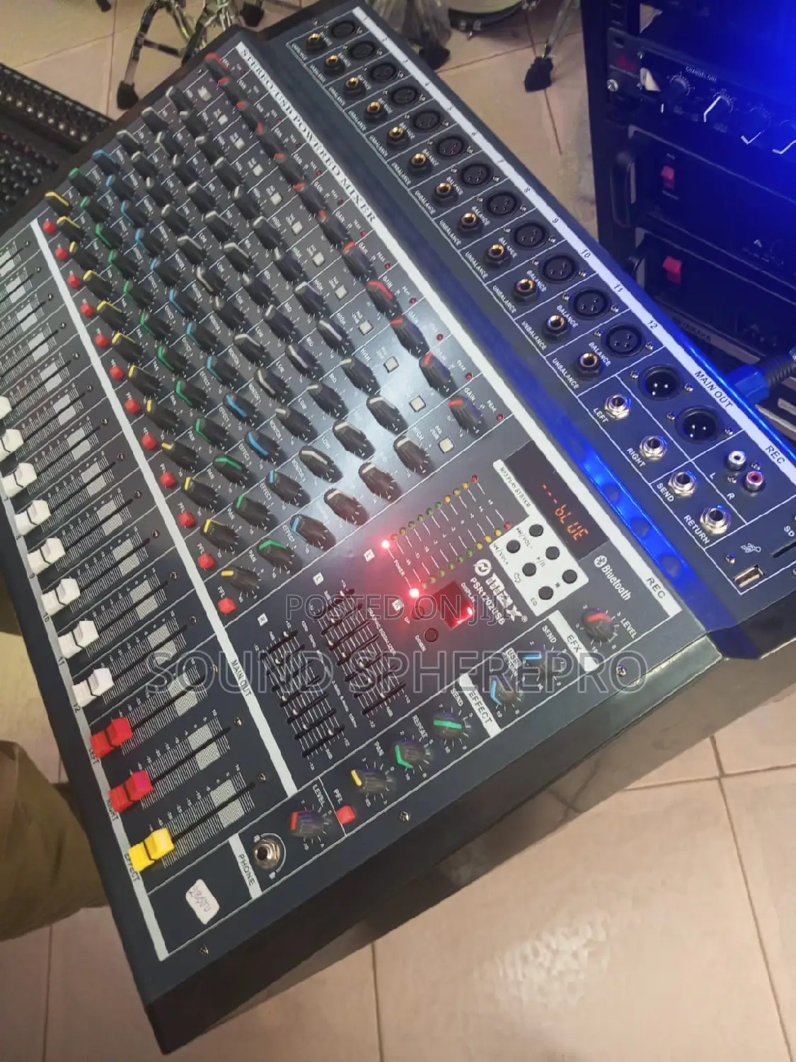 Max PSR 12002 USB 12 Channel Powered Mixer