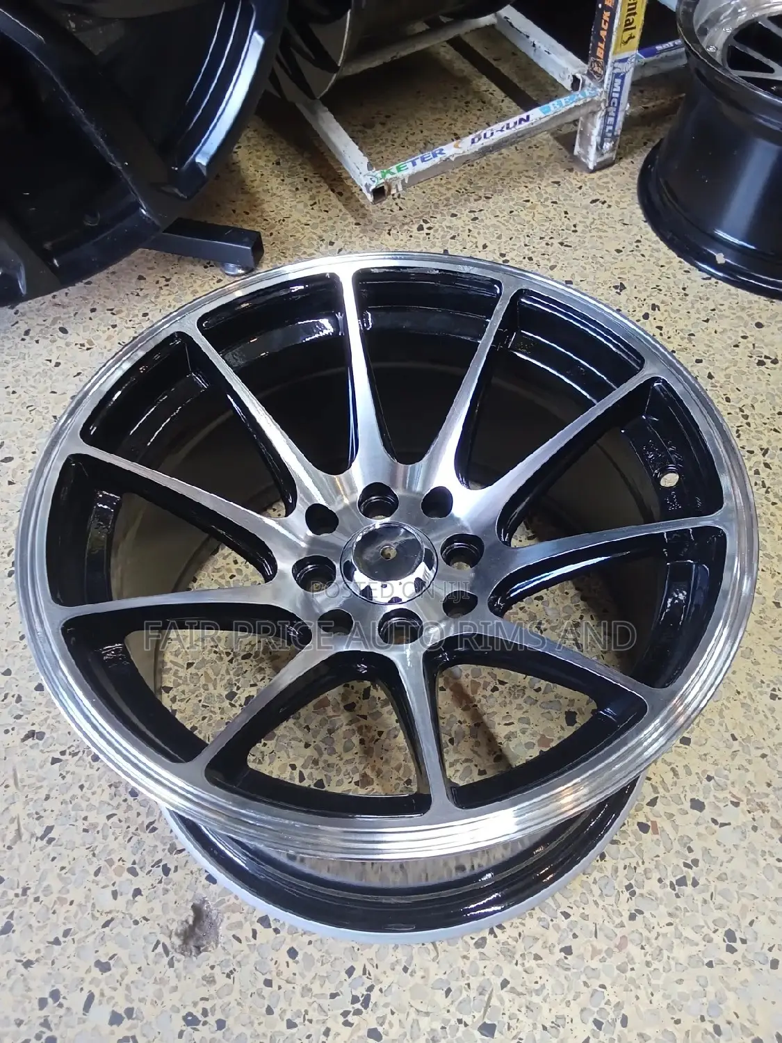 Offset Rims Size 15/8/100/114.3 /4 Holes Black Silver