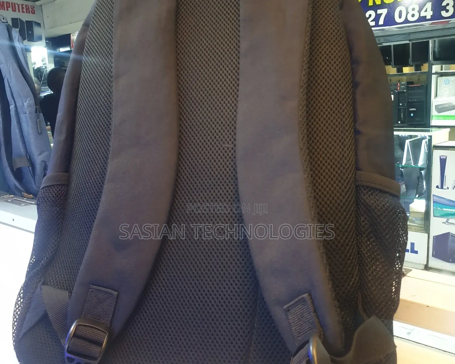 Turgus Black Back Bag