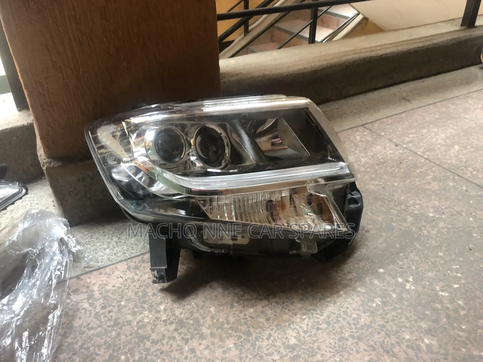 Subaru Stella Custom 2013 Headlight