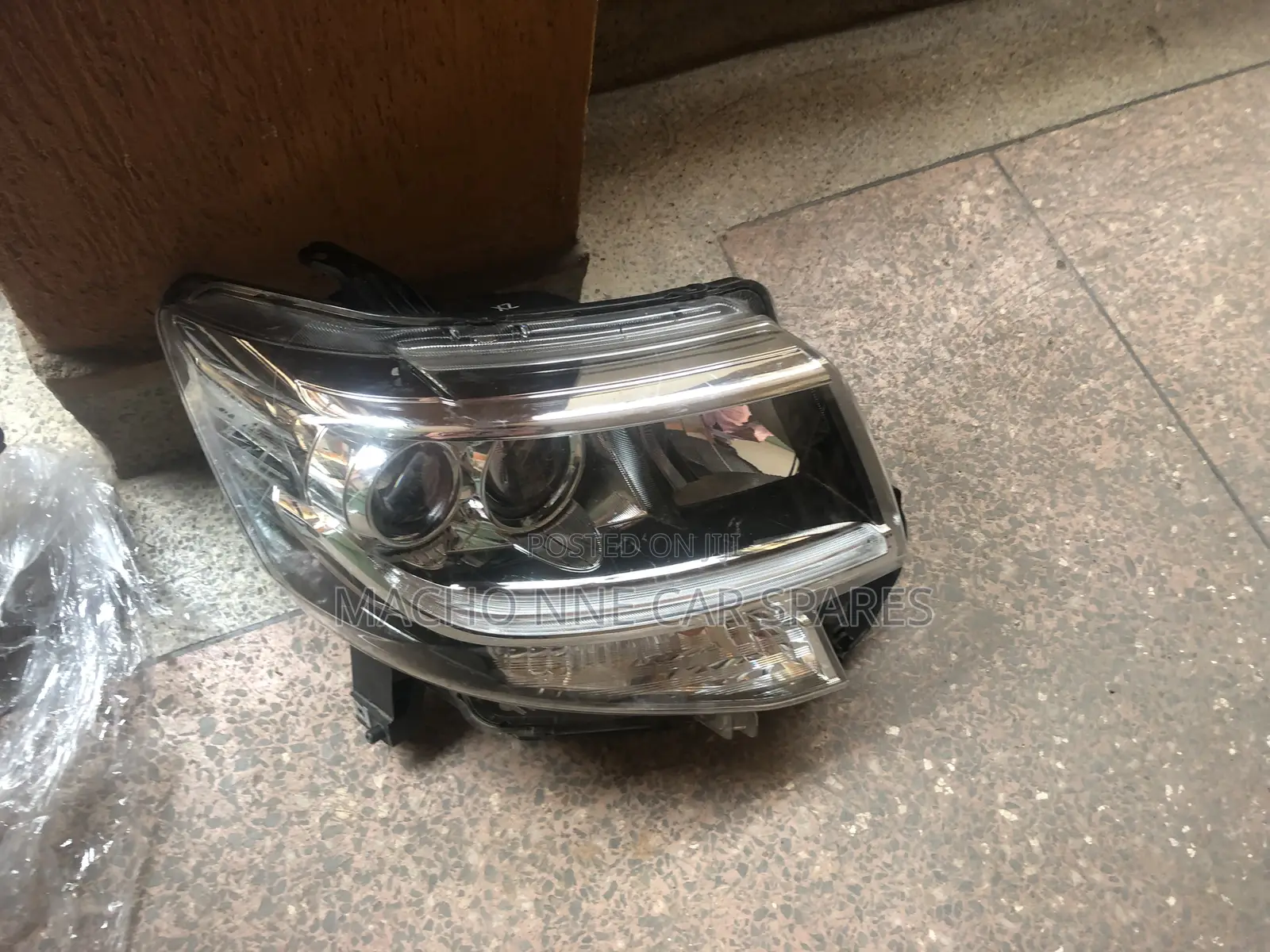 Subaru Stella Custom 2013 Headlight