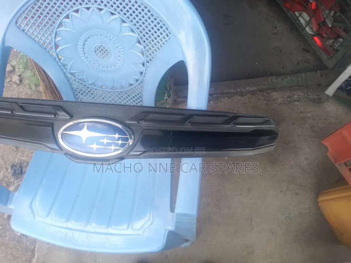 Subaru Forester (Sj) 2015 Upper Grill