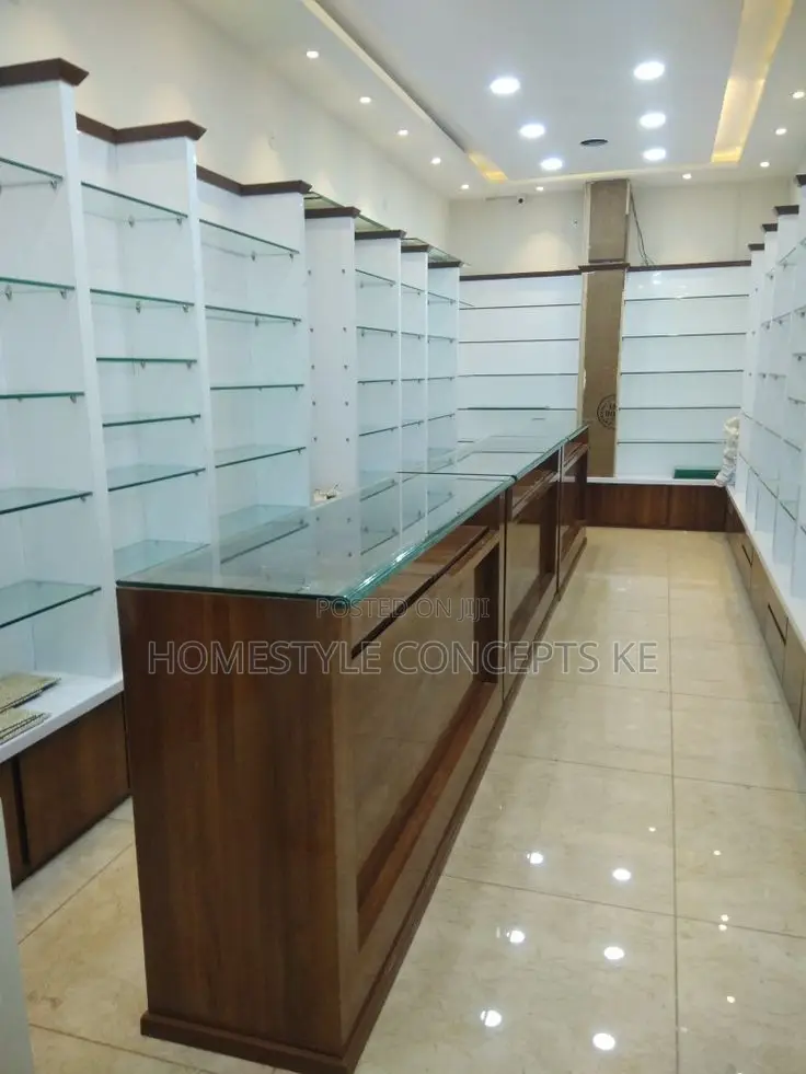 Optical Shop Shelves Design