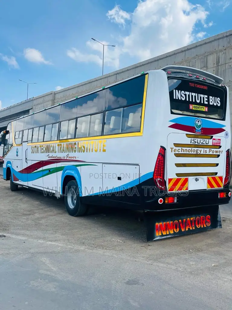 New Isuzu GLK6120G 2023