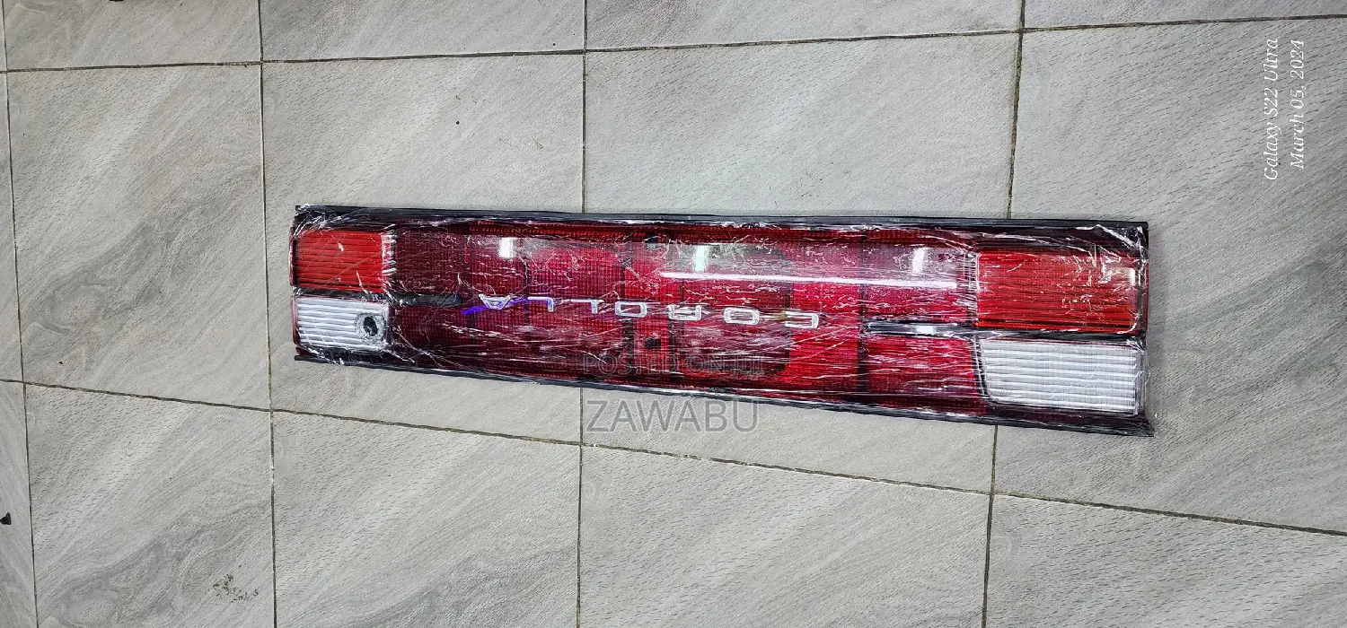 Rear Refletor Corolla Ae 100 Saloon 1993