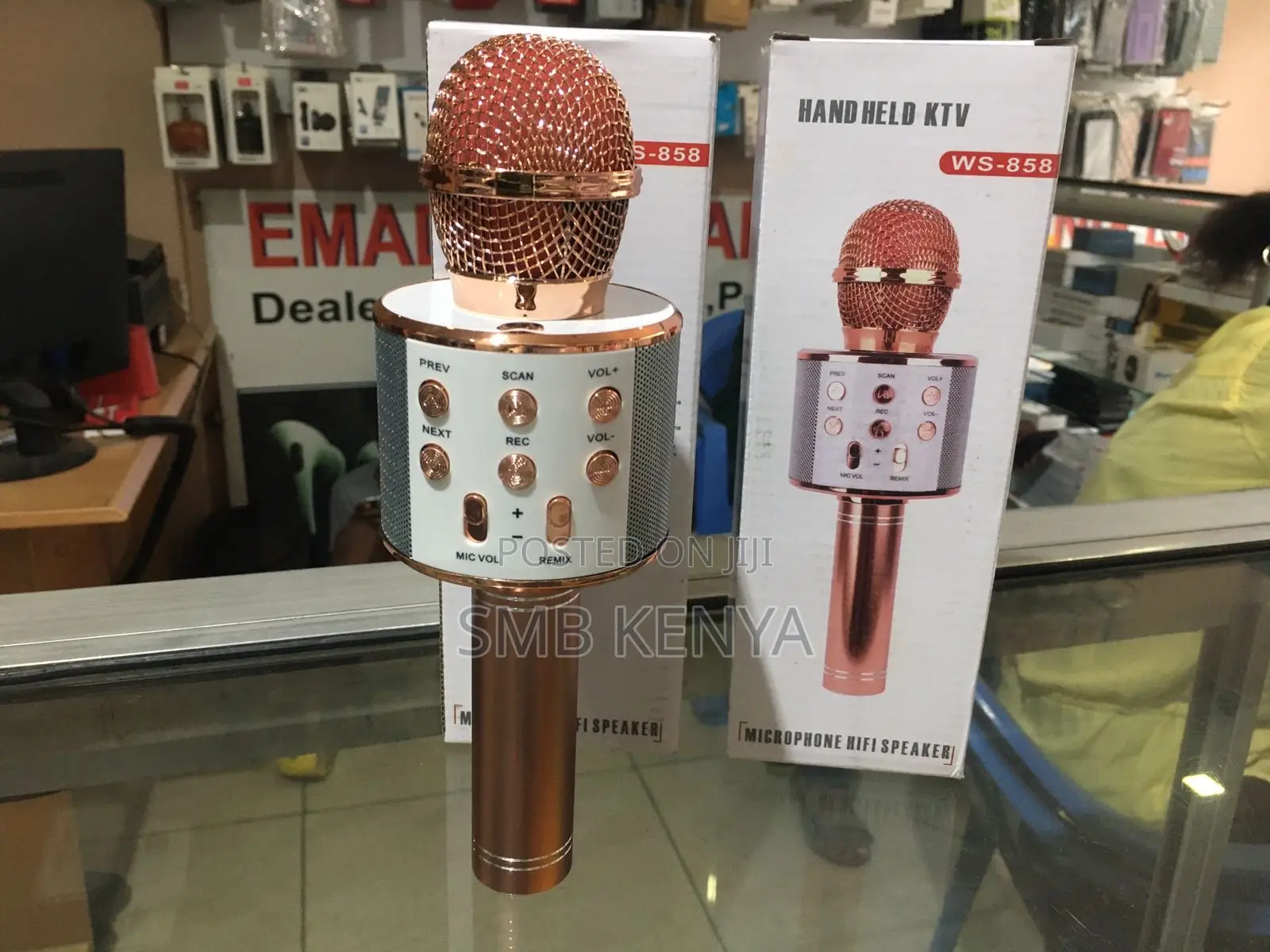 Ws-858 Karaoke Bluetooth Microphone With Inbuilt Speaker