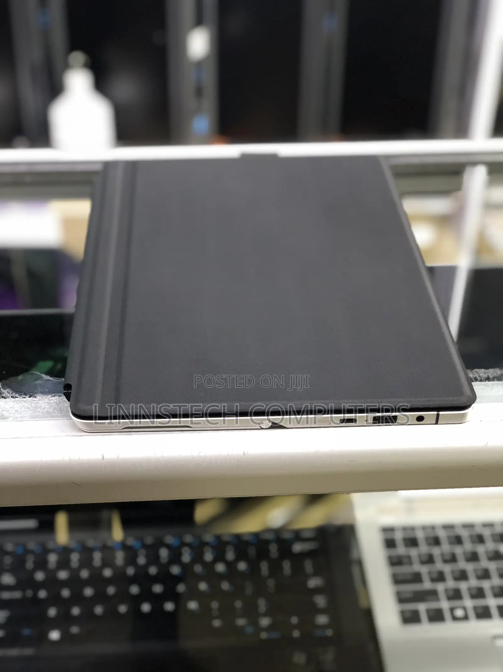 Laptop HP Elite X2 1012 G2 8GB Intel Core I5 SSD 256GB