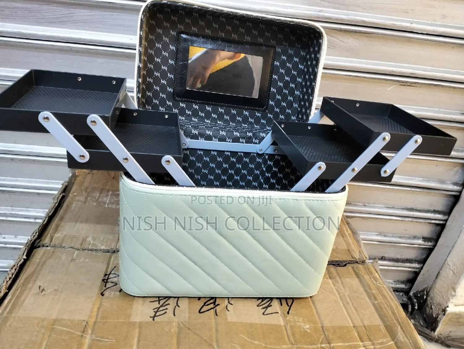 Mint Green Make Up Box