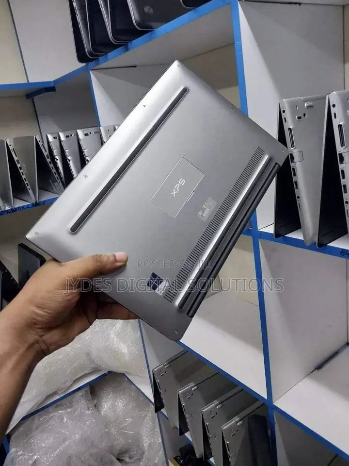 Laptop Dell XPS 13 (9360) 8GB Intel Core I7 SSD 256GB